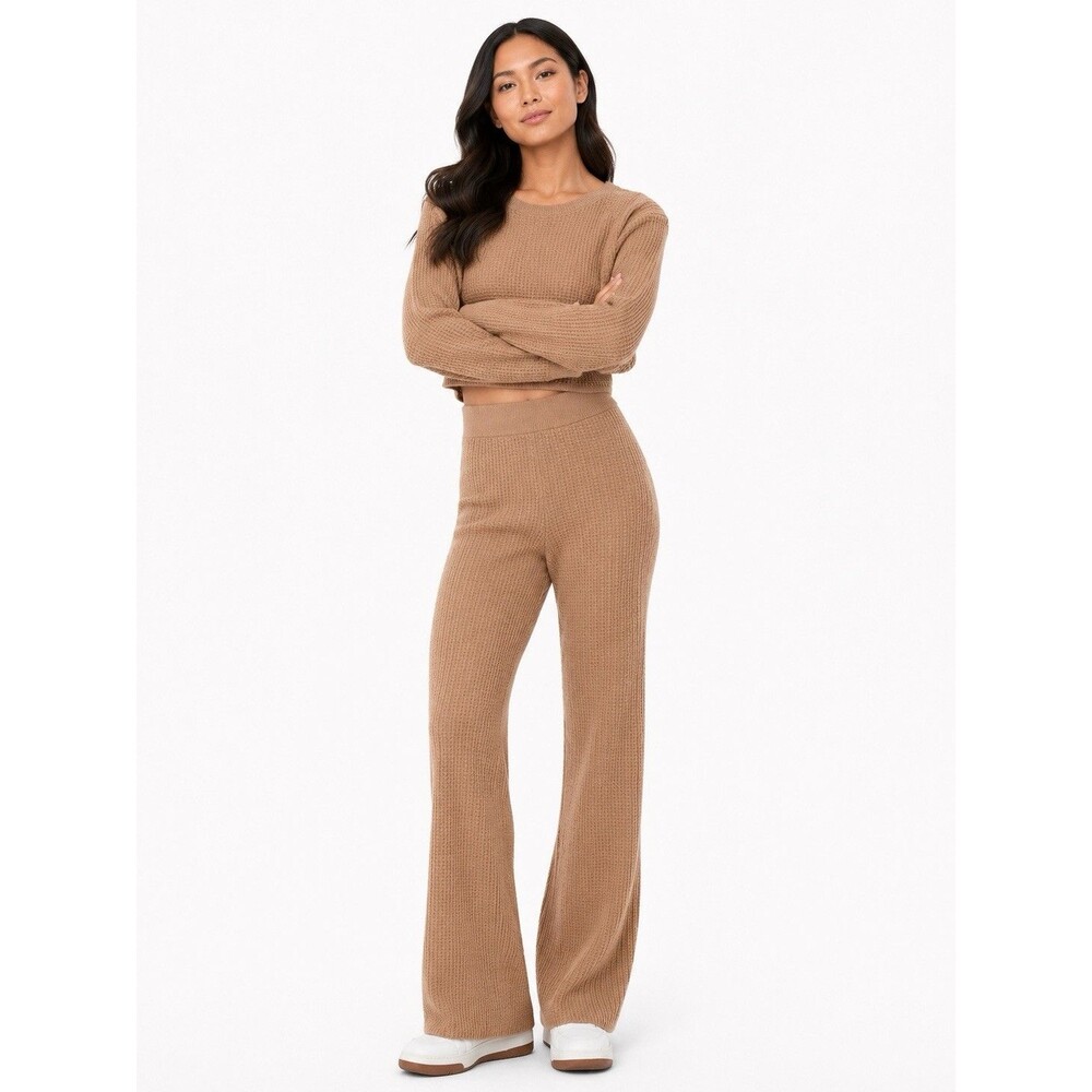 Alo Yoga Toasted Almond Plush Cashmere Wide Leg Waffle Pant Size S Quiet Luxury